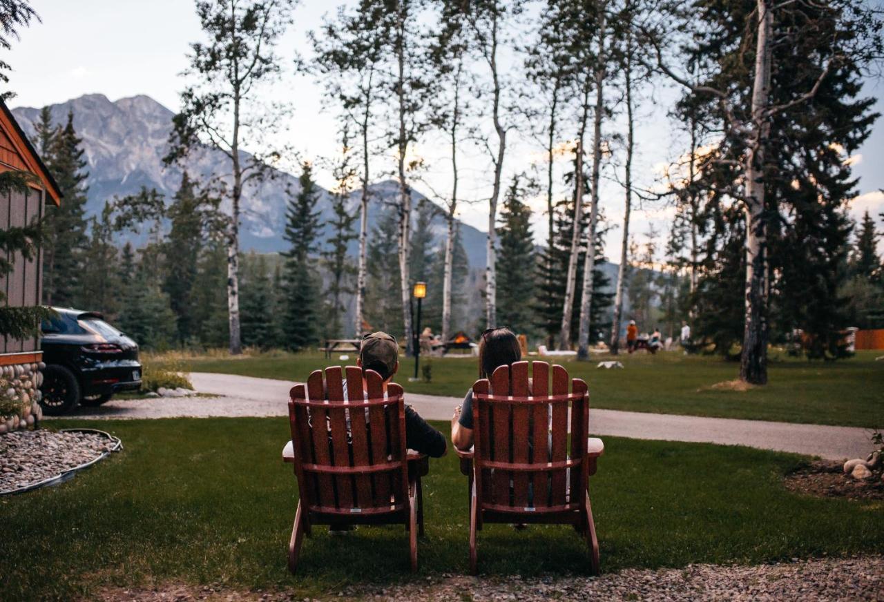 Patricia Lake Bungalows Jasper Exteriér fotografie